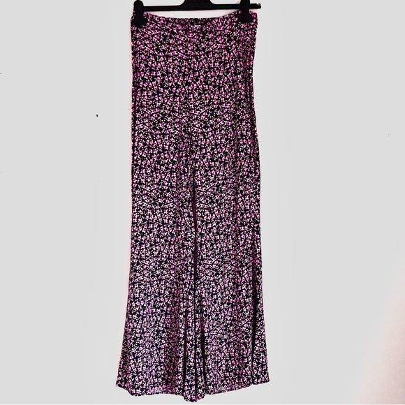 Zara Pink Floral Flare Pants And Boho Asymmetric Peplum Blouse 2 Piece Set EUC - Picture 9 of 16